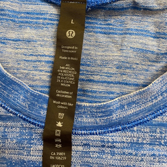 Lululemon Men’s Blue long sleeve - Picture 9 of 10